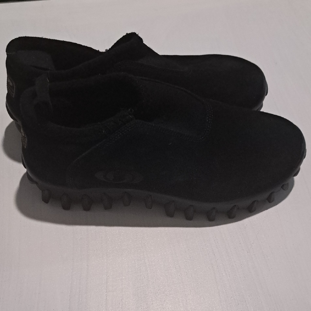 Salomon Boots Womens 9.5 Snow Clog Black Leather Slip On Shoes.